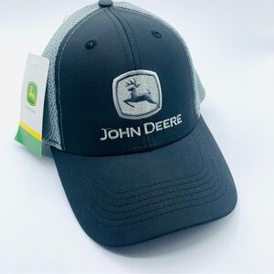 John Deere Black/Gray Stretch Fit Cap NWT
